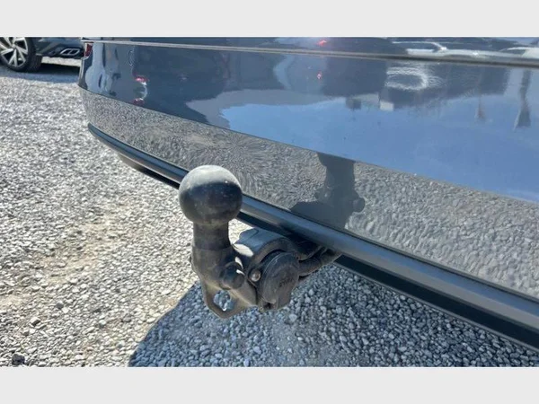 Volkswagen Golf VIII SW (2023) — foto 20 van 29