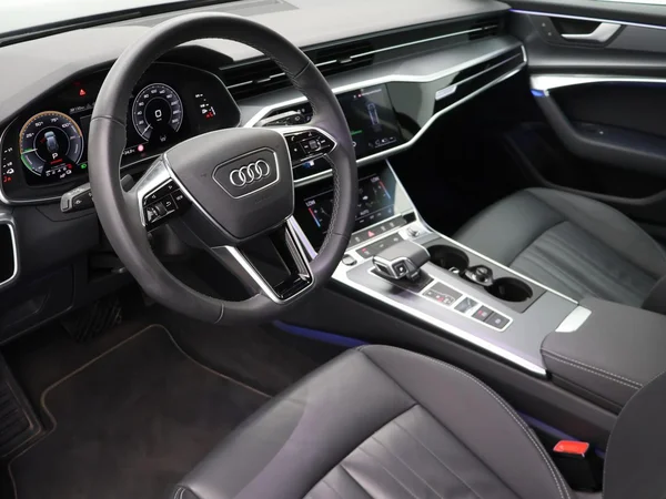 AUDI A6 Avant PHEV (2025) — foto 28 van 28