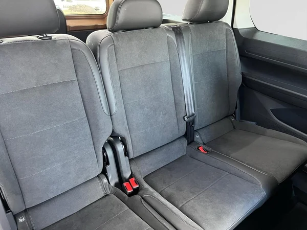 VOLKSWAGEN Caddy Maxi eHybrid (PHEV) (2026) — foto 12 van 17