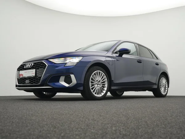 AUDI A3 Sportback PHEV (2024) — foto 23 van 30