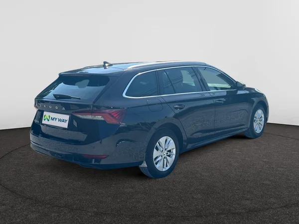 SKODA Octavia Combi (2020) — foto 12 van 19