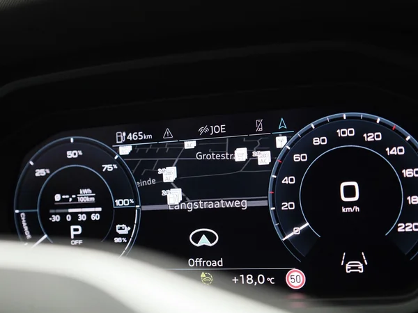 Audi Q4 e-tron (2022) — foto 18 van 45