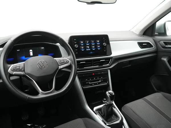 VOLKSWAGEN T-Roc (2024) — foto 3 van 25