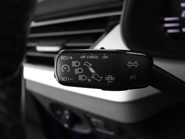SKODA Kamiq (2022) — foto 9 van 30