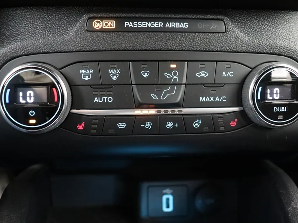 FORD Focus (2020) — foto 18 van 28