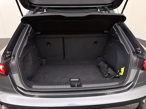 AUDI A3 Sportback (2025) — foto 4 van 18