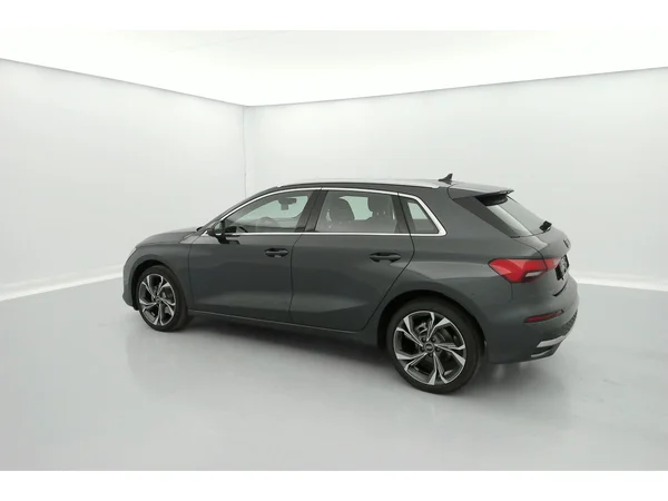 AUDI A3 Sportback (2025) — foto 33 van 36