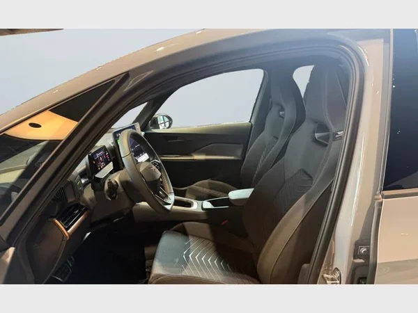 Cupra Born (2025) — foto 29 van 29
