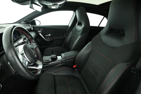Mercedes-Benz A-Klasse (2021) — foto 16 van 16