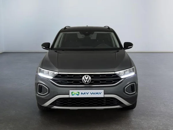 VOLKSWAGEN T-Roc (2022) — foto 23 van 29