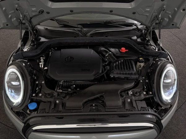MINI Cooper (2021) — foto 6 van 29