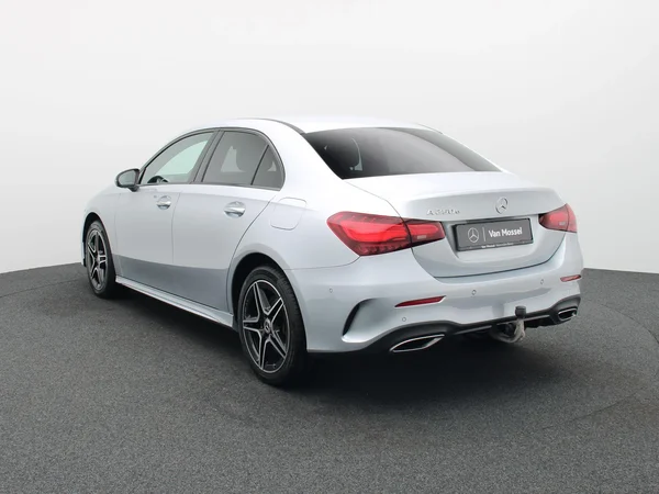 Mercedes-Benz A-Klasse (2024) — foto 12 van 24