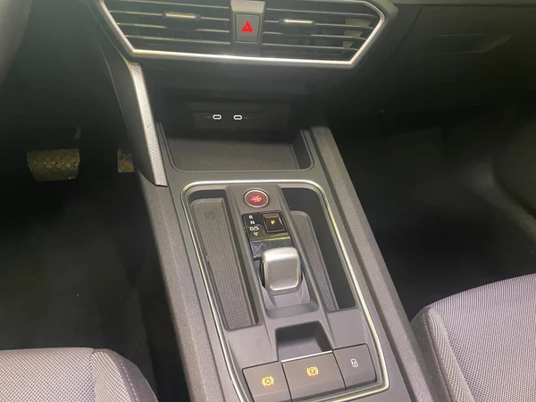 SEAT Leon (2022) — foto 19 van 19