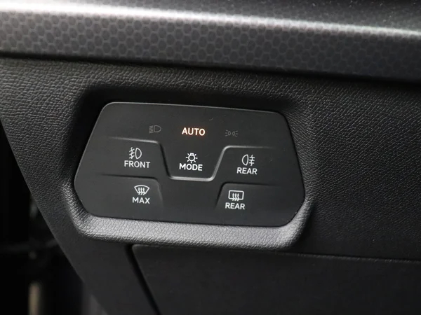 SEAT Leon (2023) — foto 18 van 27