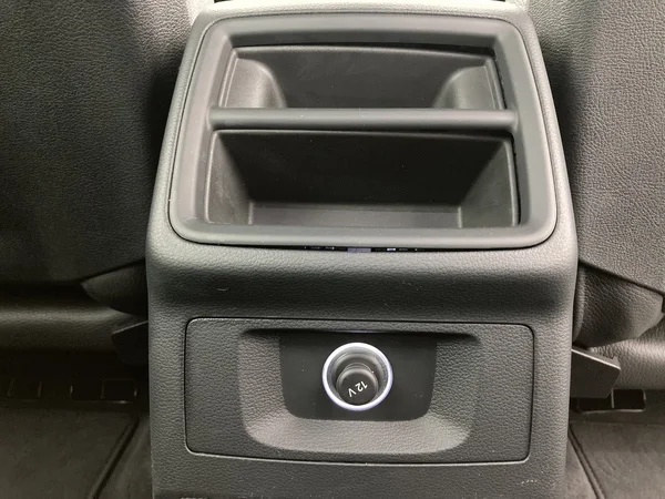 AUDI A4 Avant (2020) — foto 7 van 36