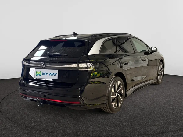 VOLKSWAGEN ID.7 Tourer (2026) — foto 12 van 23