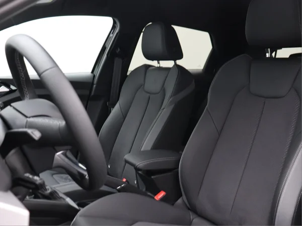 AUDI A1 Sportback (2025) — foto 2 van 15
