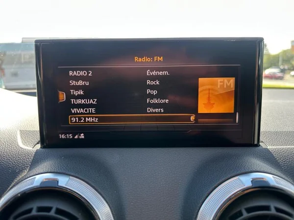 AUDI Q2 Dsl (2021) — foto 18 van 31
