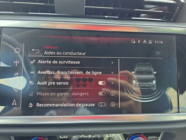 AUDI Q3 Sportback (2021) — foto 15 van 31