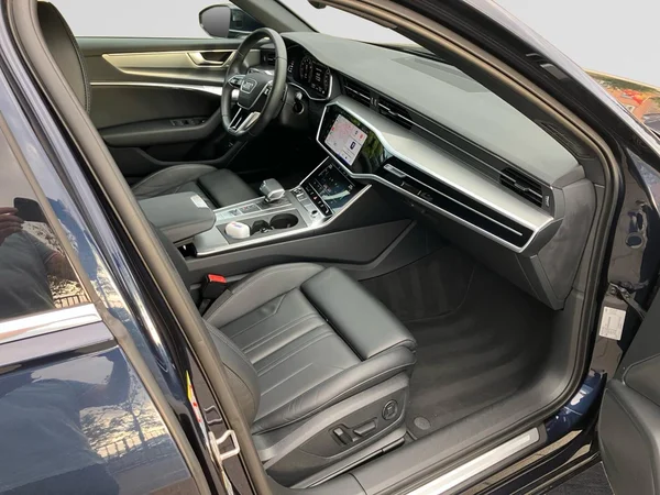 AUDI A6 Avant (2023) — foto 9 van 25