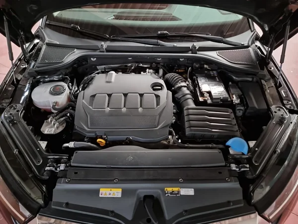 SKODA Octavia Combi Dsl (2024) — foto 15 van 23