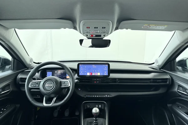 Jeep Avenger (2025) — foto 17 van 17