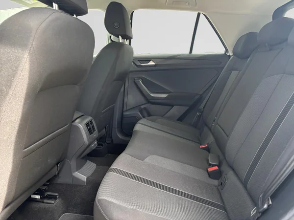 VOLKSWAGEN T-Roc (2023) — foto 10 van 24