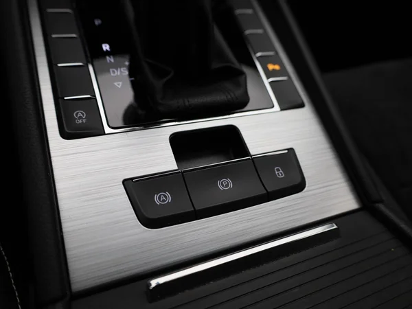 Škoda Superb (2022) — foto 28 van 43