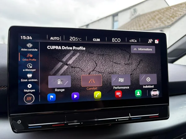 CUPRA Born (2024) — foto 5 van 22