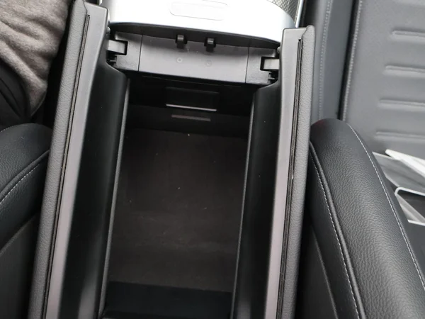 MERCEDES-BENZ C Break (2022) — foto 22 van 32