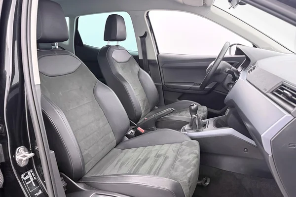 Seat Arona (2021) — foto 13 van 30