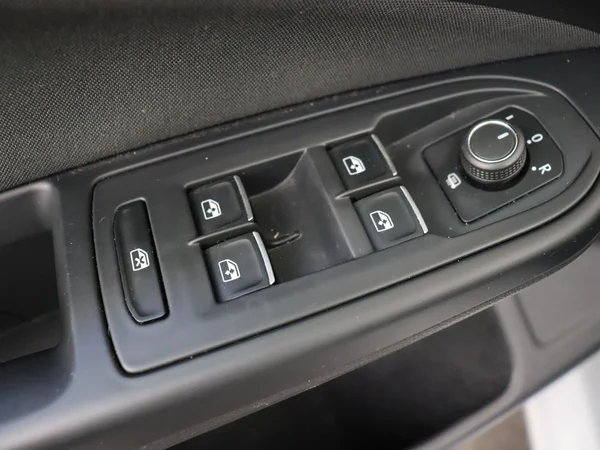 VOLKSWAGEN Golf (2020) — foto 20 van 28