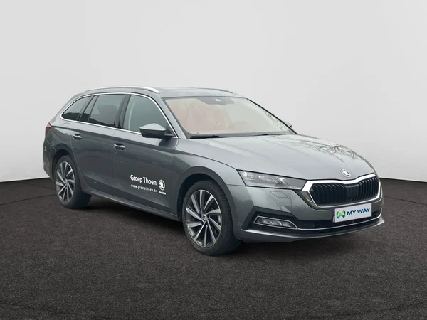 SKODA Octavia Combi (2024) — foto 21 van 25