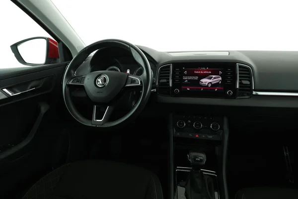 Skoda Karoq (2020) — foto 4 van 16