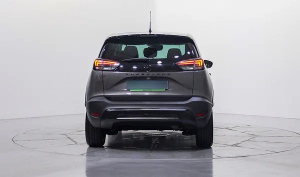 Opel Crossland (2022) — foto 34 van 97
