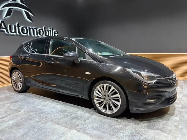 Opel Astra (2020) — foto 10 van 22