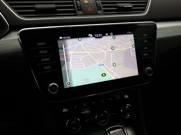SKODA Superb Combi (2024) — foto 5 van 21