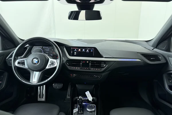 BMW 1 Hatch (F40) (2021) — foto 22 van 22