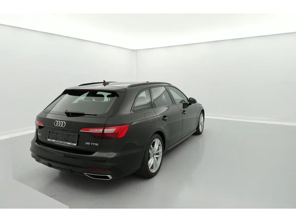 AUDI A4 Avant (2023) — foto 30 van 36