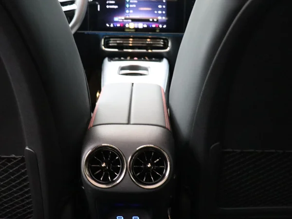 Mercedes-Benz CLA (2026) — foto 16 van 30
