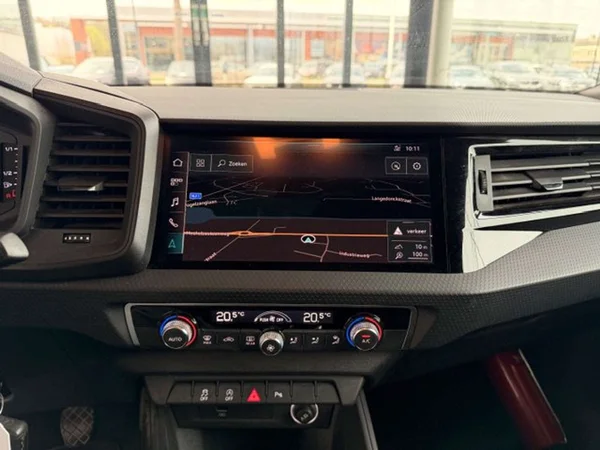Audi A1 Sportback (2019) — foto 6 van 19