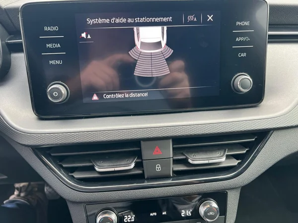 SKODA Scala (2021) — foto 18 van 18