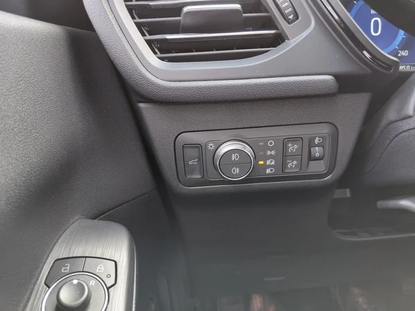 Ford Kuga (2023) — foto 10 van 21