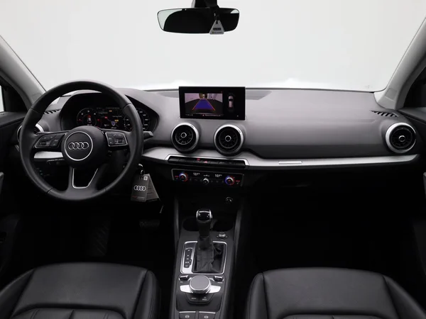 Audi Q2 (2023) — foto 29 van 41