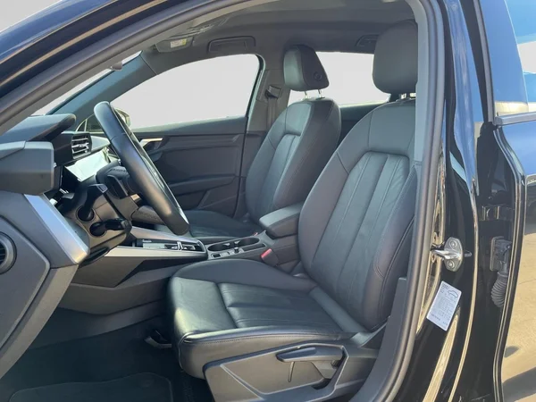 AUDI A3 Sportback (2024) — foto 17 van 21