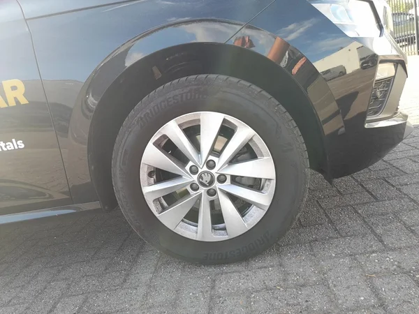 SKODA Kamiq (2025) — foto 22 van 23