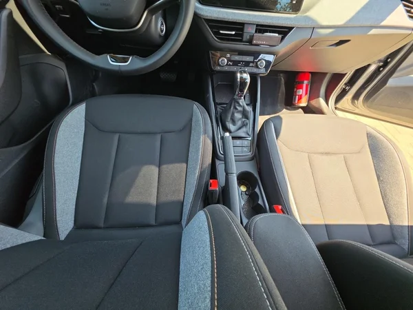 SKODA Kamiq (2026) — foto 3 van 24