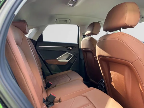 AUDI Q3 Sportback (2020) — foto 32 van 43