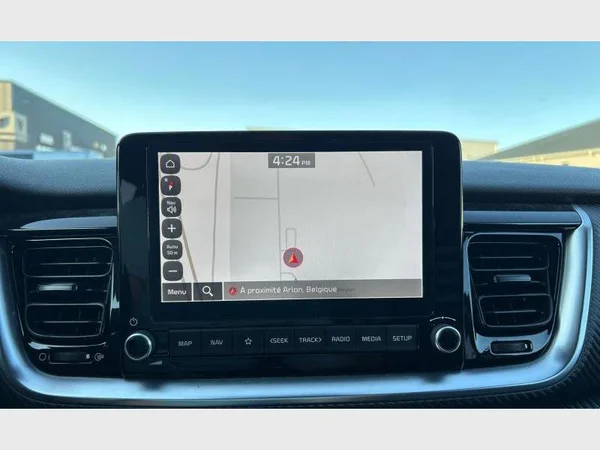 Kia Stonic (2024) — foto 6 van 31