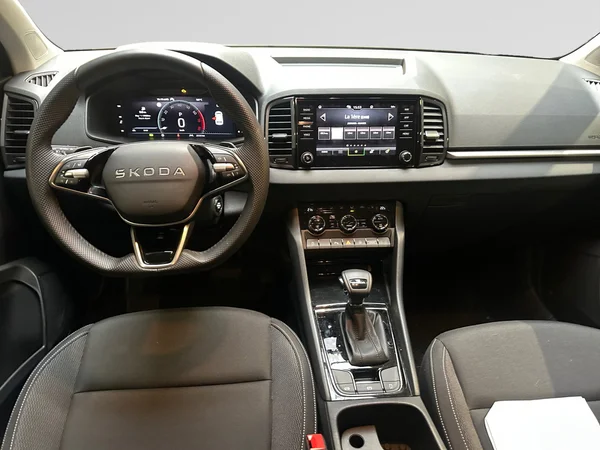 SKODA Karoq (2025) — foto 6 van 23